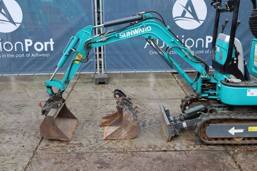 Minibagger типа Sunward SWE08B, Gebrauchtmaschine в Antwerpen (Фотография 11)