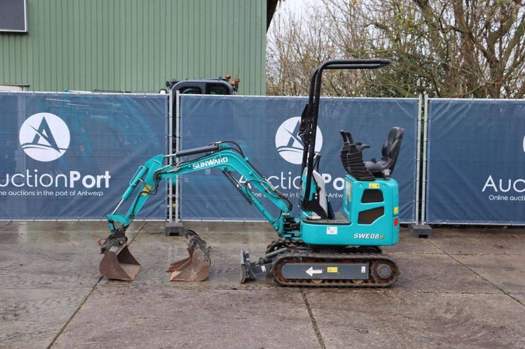 Minibagger типа Sunward SWE08B, Gebrauchtmaschine в Antwerpen (Фотография 2)