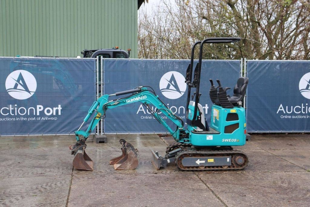 Minibagger типа Sunward SWE08B, Gebrauchtmaschine в Antwerpen (Фотография 1)