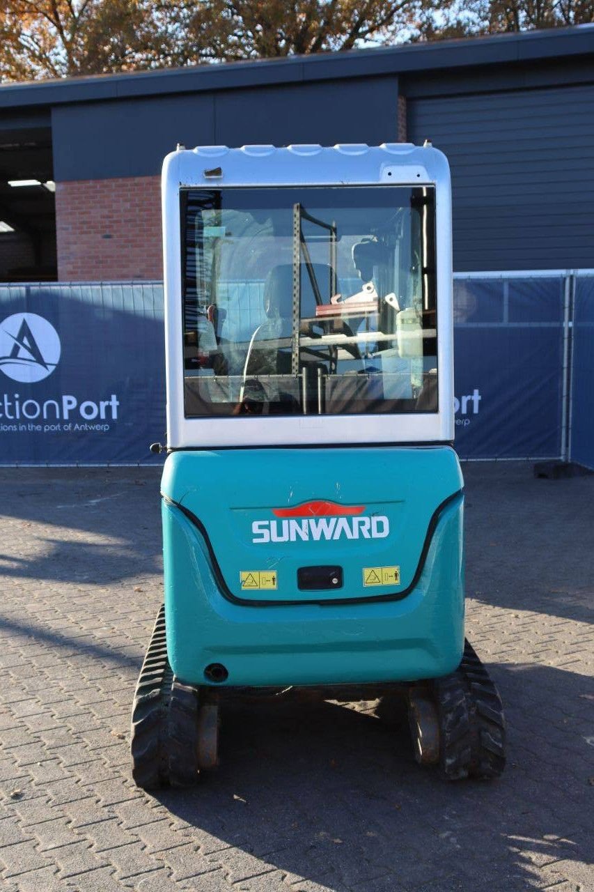 Minibagger от тип Sunward SWE17B, Gebrauchtmaschine в Antwerpen (Снимка 5)