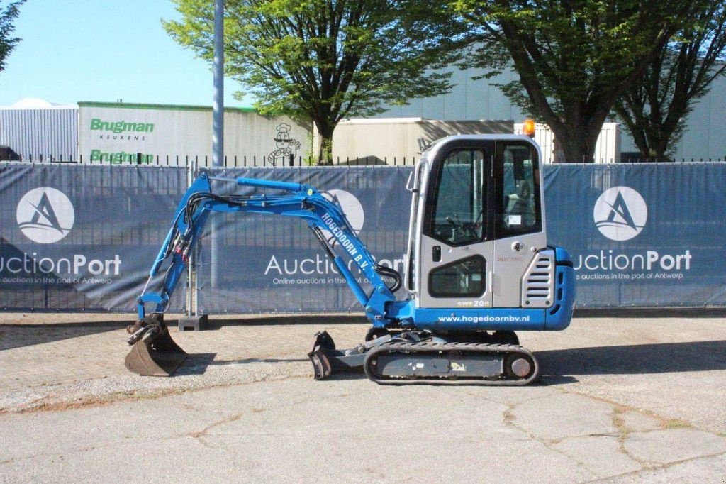 Minibagger van het type Sunward SWE20B, Gebrauchtmaschine in Antwerpen (Foto 2)