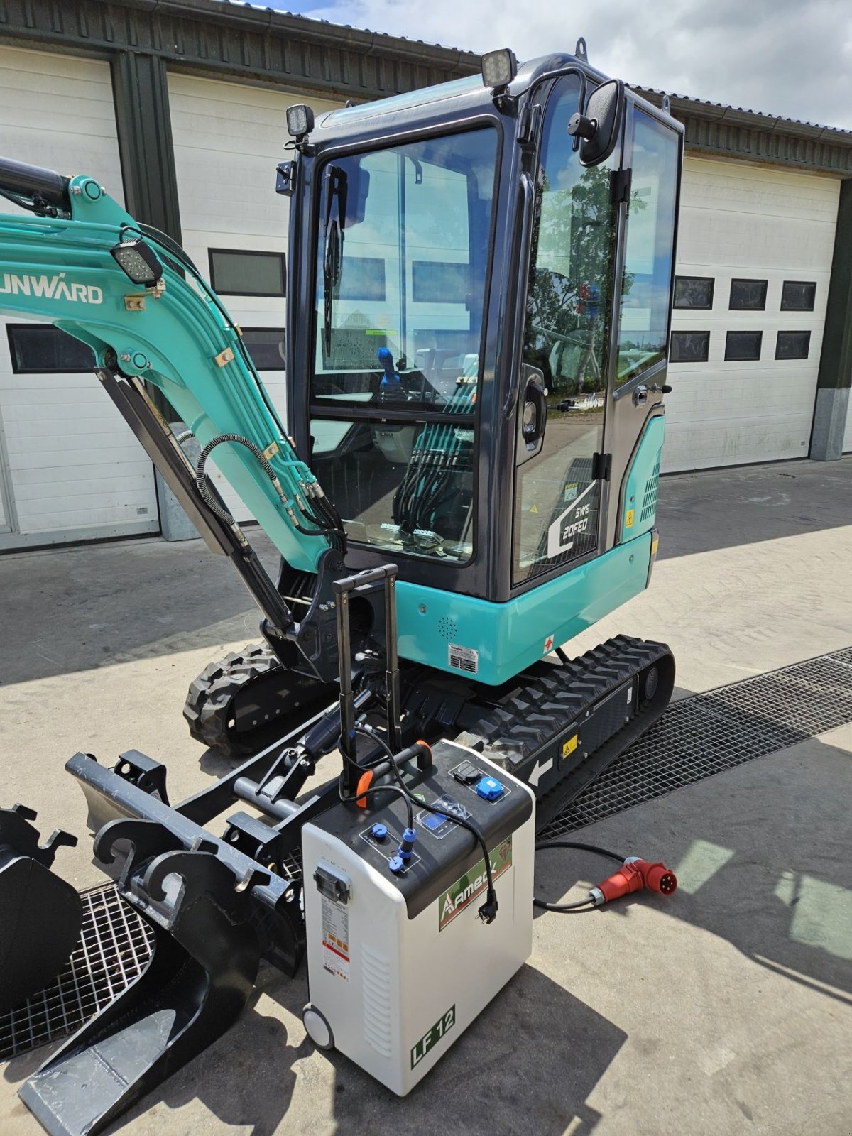 Minibagger of the type Sunward SWE20FED, Neumaschine in stolwijk (Picture 8)