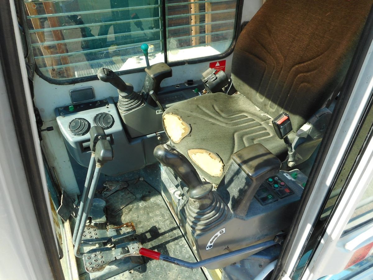 Minibagger Türe ait Takeuchi TB 153FR ( 5.650kg ) Rototilt +ähnlich Powertilt, Gebrauchtmaschine içinde St. Nikolai ob Draßling (resim 8)