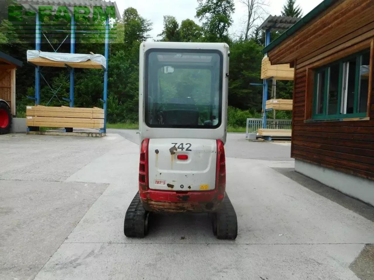 Minibagger del tipo Takeuchi tb 216 ( 1.865kg ) 3 löffel + verstellfahrwerk, Gebrauchtmaschine en ST. NIKOLAI/DR. (Imagen 3)