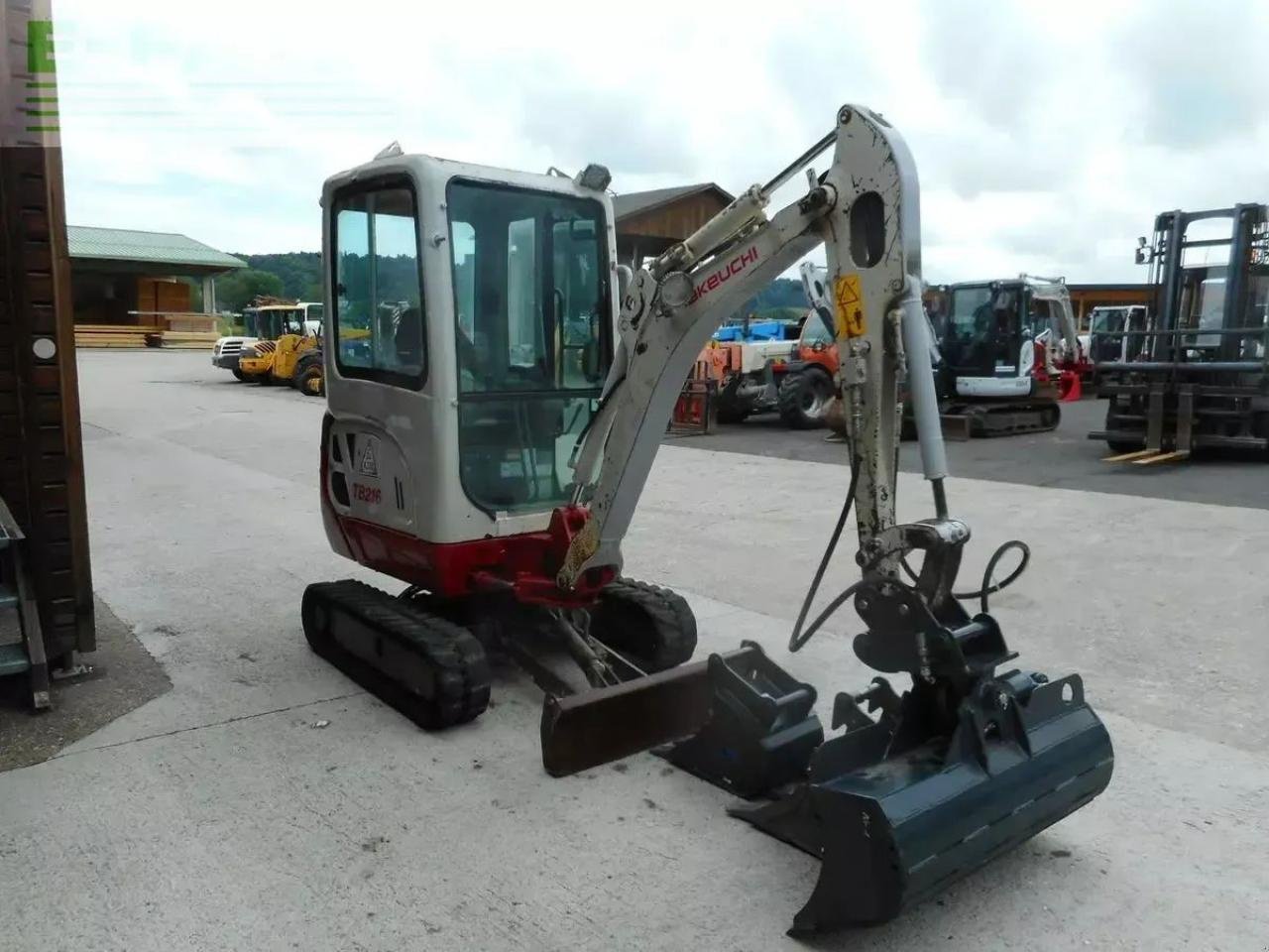 Minibagger typu Takeuchi tb 216 ( 1.865kg ) schnellwechsler neu! löffel, Gebrauchtmaschine v ST. NIKOLAI/DR. (Obrázek 4)