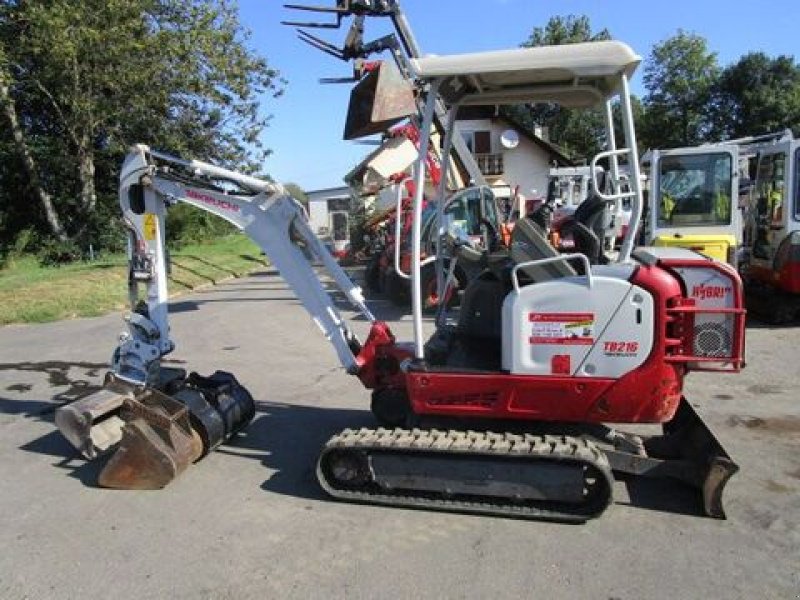 Minibagger van het type Takeuchi TB 216 - POWERTILT+Schnellwechsler (Elektro+Dies, Gebrauchtmaschine in Gnas (Foto 2)