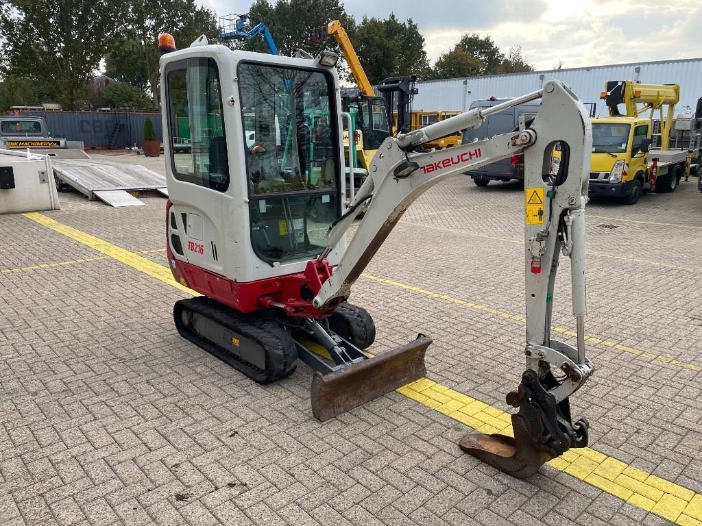 Minibagger a típus Takeuchi TB 216, Gebrauchtmaschine ekkor: WIJCHEN (Kép 5)