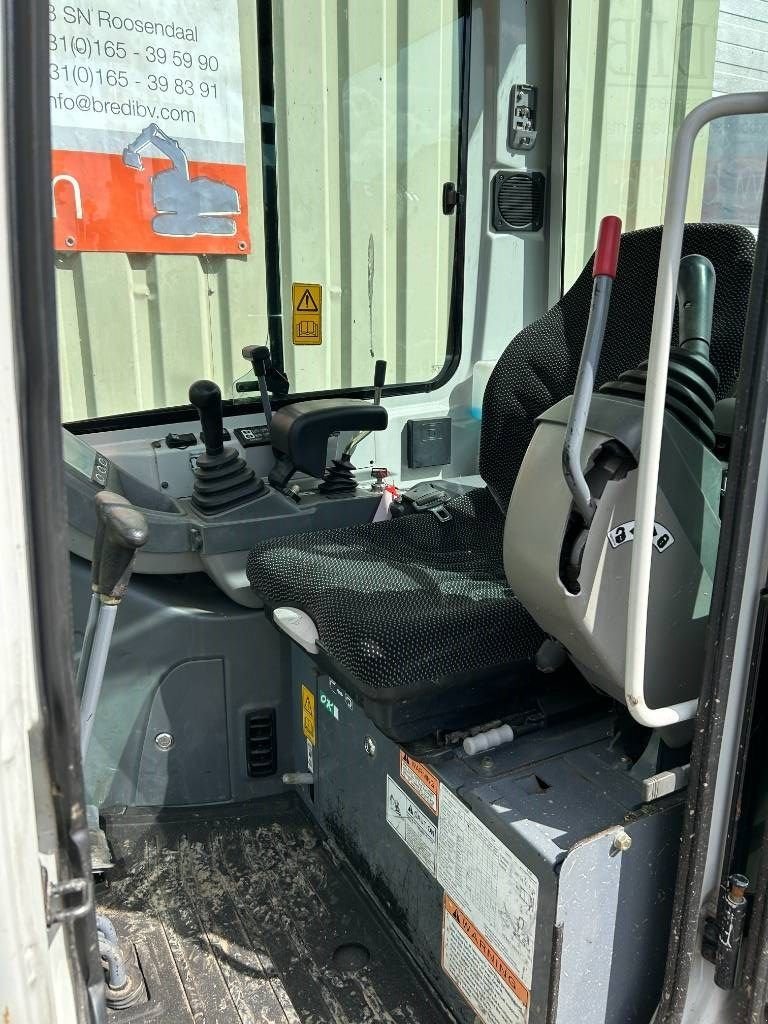 Minibagger des Typs Takeuchi tb 216, Gebrauchtmaschine in Roosendaal (Bild 10)