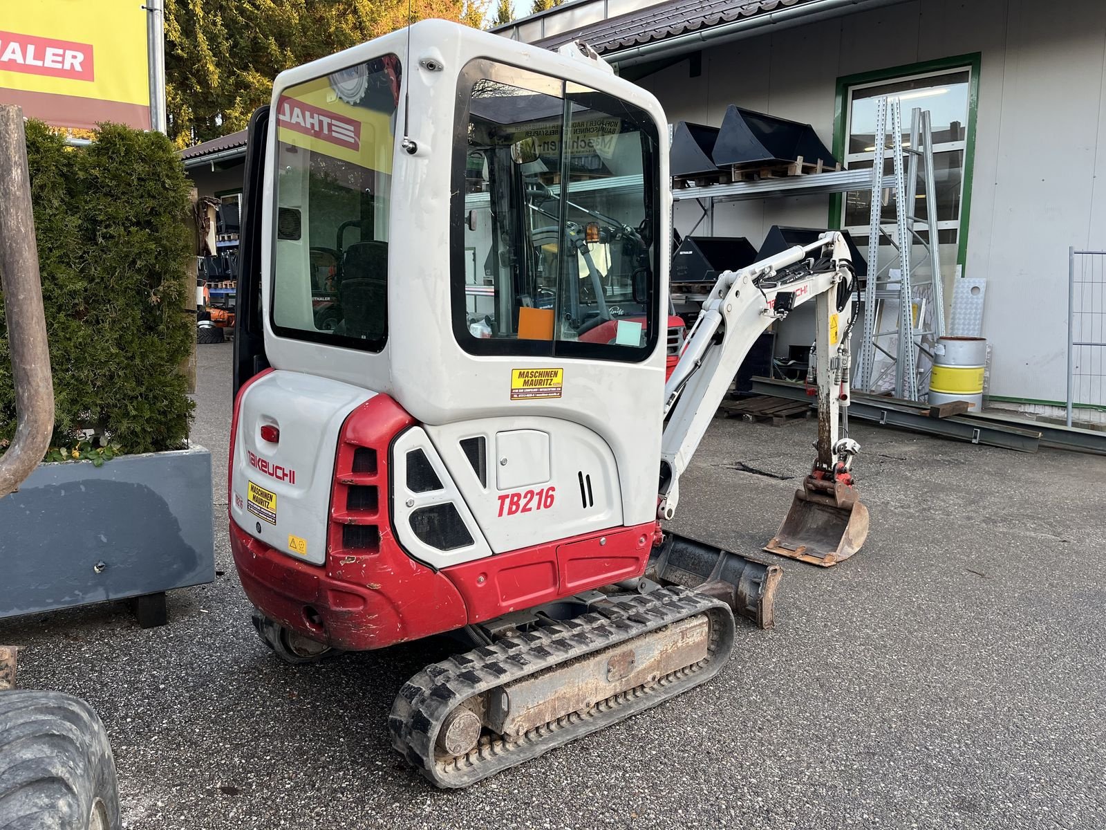 Minibagger des Typs Takeuchi TB 216, Gebrauchtmaschine in Bad Leonfelden (Bild 2)
