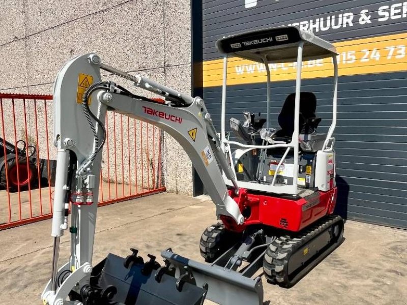 Minibagger типа Takeuchi TB 217 R, Neumaschine в Booischot