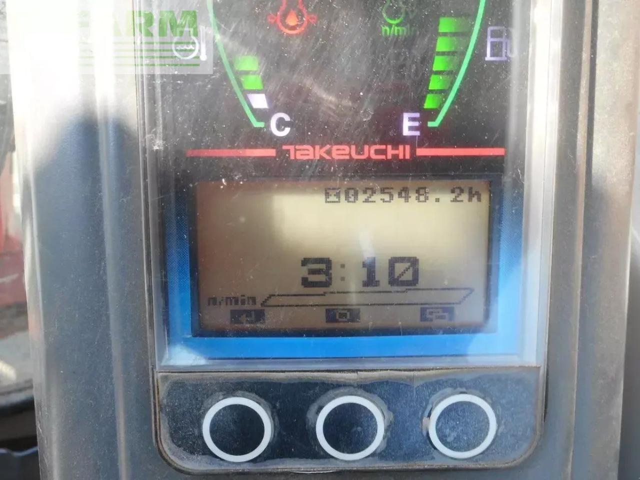 Minibagger des Typs Takeuchi tb 225 ( 2.400kg ) mit hydr. verstellfahrwerk, Gebrauchtmaschine in ST. NIKOLAI/DR. (Bild 9)