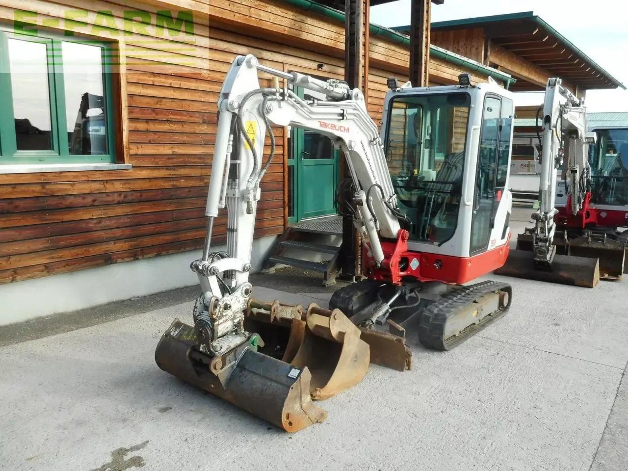 Minibagger a típus Takeuchi tb 225 mit powertilt + 3 löffel ( 2.400 kg ), Gebrauchtmaschine ekkor: ST. NIKOLAI/DR. (Kép 2)