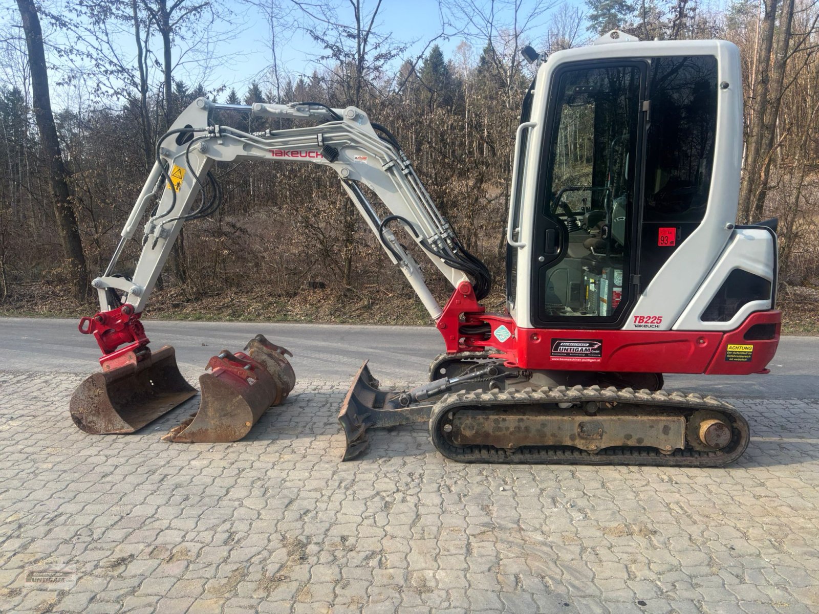 Minibagger typu Takeuchi TB 225, Gebrauchtmaschine v Deutsch - Goritz (Obrázek 1)