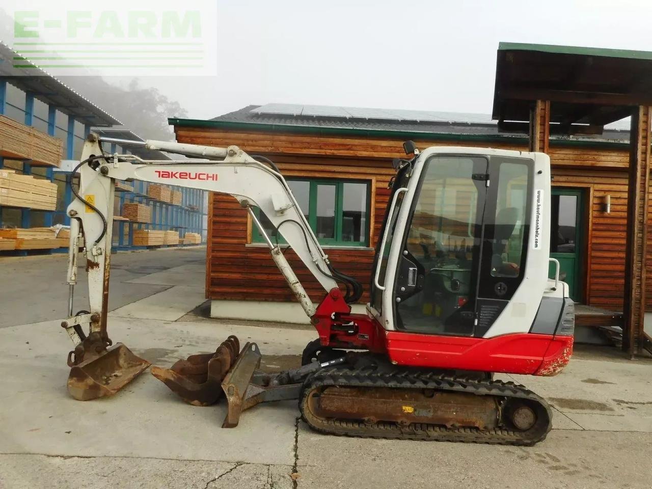 Minibagger Türe ait Takeuchi tb 235 ( 3.530kg ) hydr. sw + 3 löffel, Gebrauchtmaschine içinde ST. NIKOLAI/DR. (resim 1)