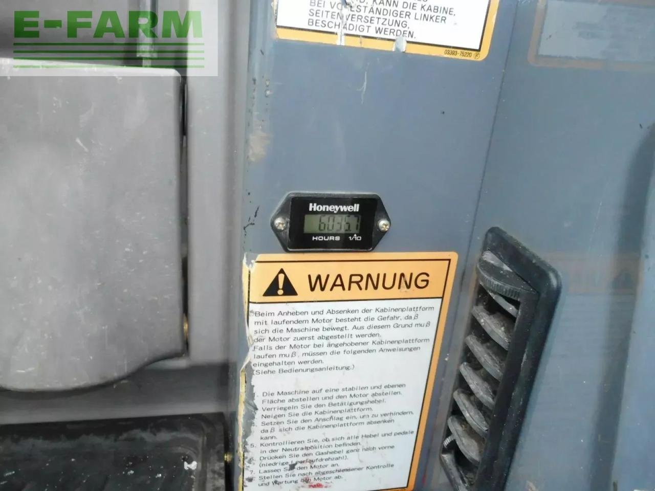 Minibagger типа Takeuchi tb 235 (3.605kg) powertilt + hydr. sw, Gebrauchtmaschine в ST. NIKOLAI/DR. (Фотография 10)