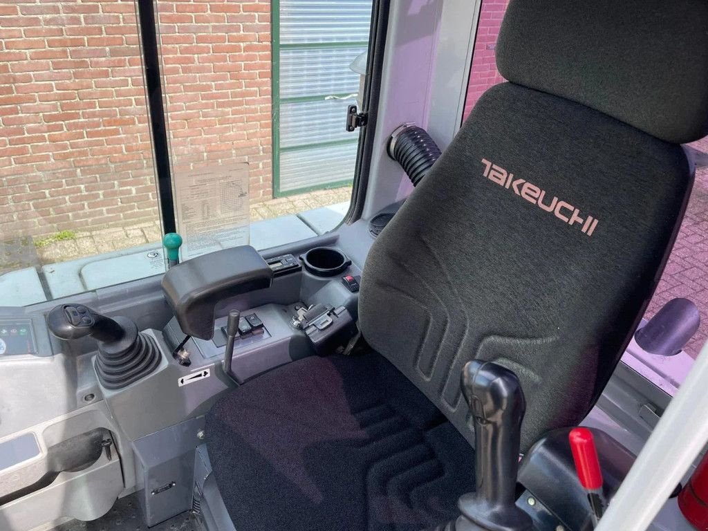 Minibagger типа Takeuchi TB 235 Graafmachine, Gebrauchtmaschine в Lunteren (Фотография 11)
