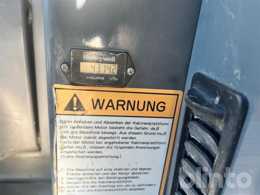 Minibagger del tipo Takeuchi TB 235, Gebrauchtmaschine In Düsseldorf (Immagine 6)