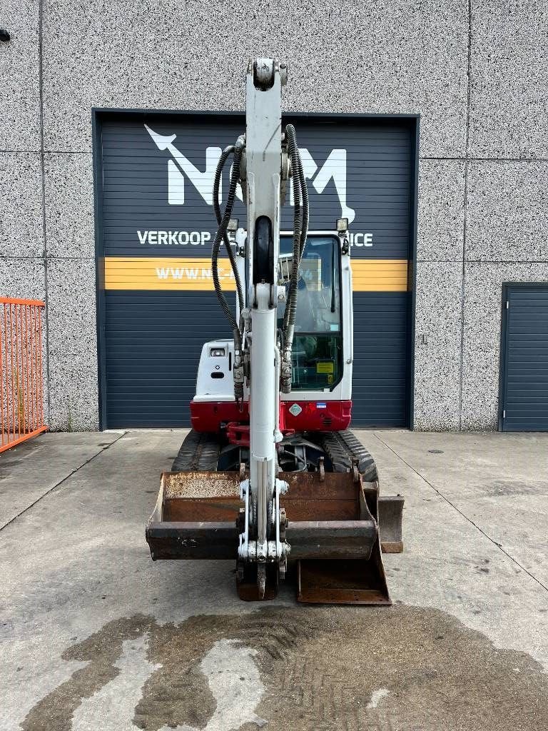 Minibagger des Typs Takeuchi TB 235, Gebrauchtmaschine in Booischot (Bild 1)