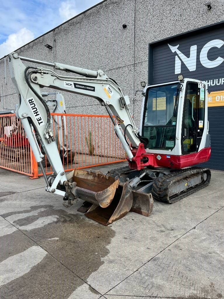 Minibagger des Typs Takeuchi TB 235, Gebrauchtmaschine in Booischot (Bild 2)