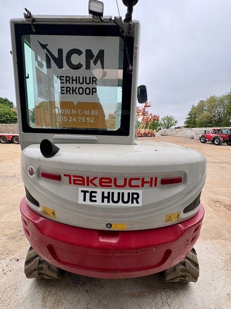 Minibagger типа Takeuchi TB 240, Gebrauchtmaschine в Booischot (Фотография 3)
