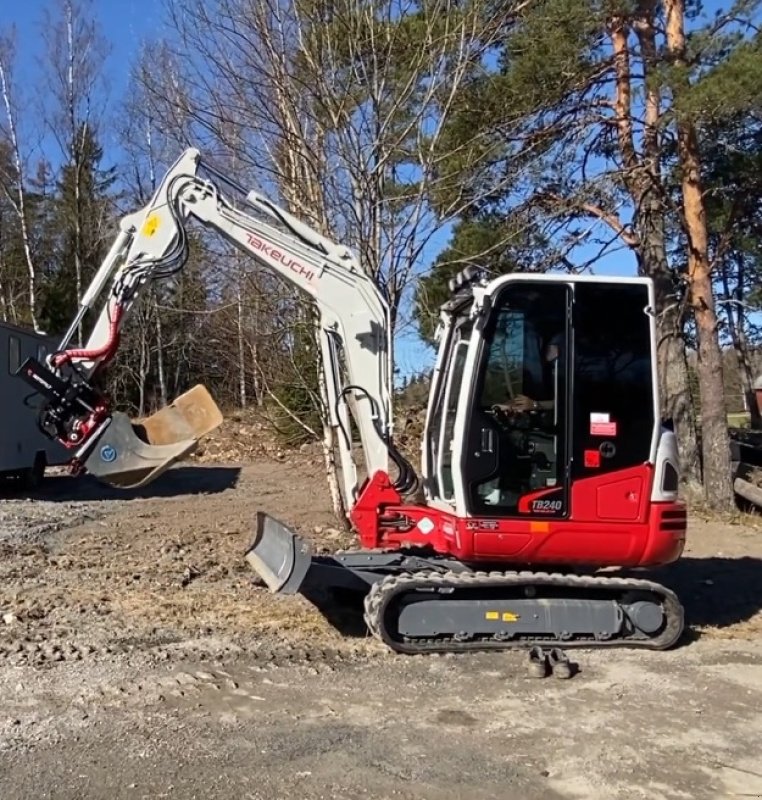 Minibagger za tip Takeuchi TB 240, Gebrauchtmaschine u Olching (Slika 1)