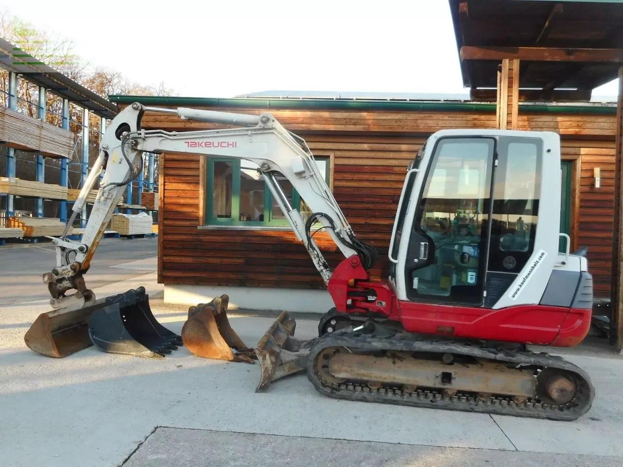 Minibagger del tipo Takeuchi tb 250 mit powertilt + hydr. sw + 3 löffel, Gebrauchtmaschine en ST. NIKOLAI/DR. (Imagen 1)