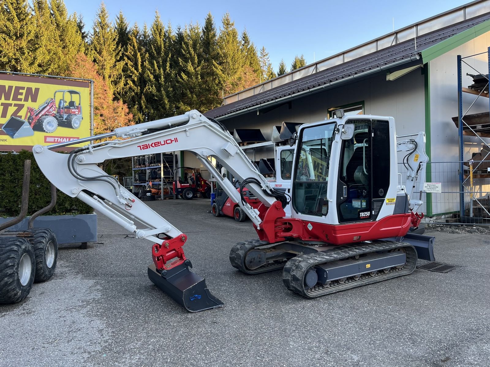 Minibagger del tipo Takeuchi TB 250 Powertilt, Gebrauchtmaschine In Bad Leonfelden (Immagine 10)