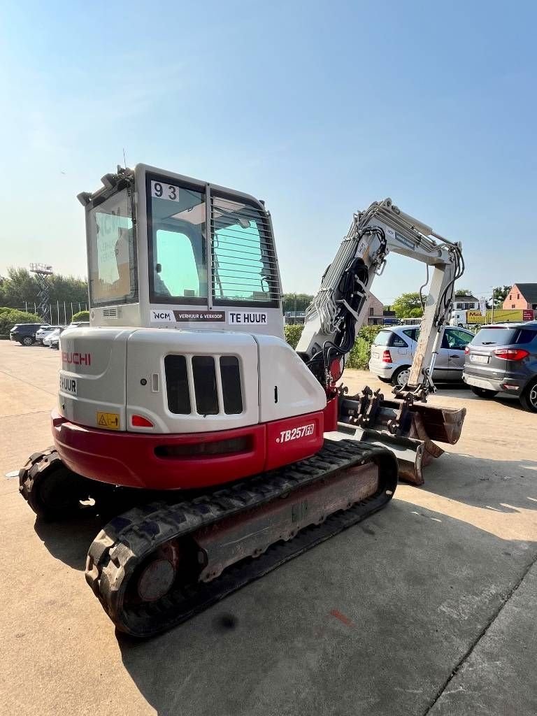 Minibagger typu Takeuchi TB 257 FR, Gebrauchtmaschine v Booischot (Obrázek 5)