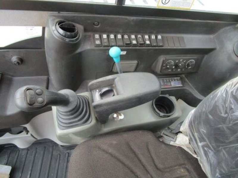 Minibagger типа Takeuchi TB 290-2 Powertilt-Schnellwechsler-Klima-4 Löffe, Gebrauchtmaschine в Gnas (Фотография 8)