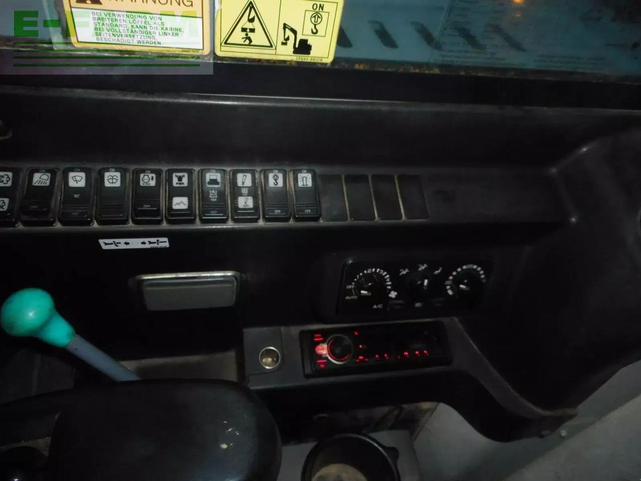 Minibagger van het type Takeuchi tb 290 mit poowertilt + hydr. sw + klima, Gebrauchtmaschine in ST. NIKOLAI/DR. (Foto 12)