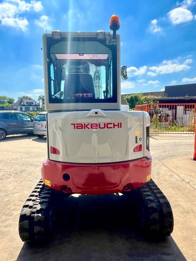 Minibagger Türe ait Takeuchi TB 335 R, Neumaschine içinde Booischot (resim 2)