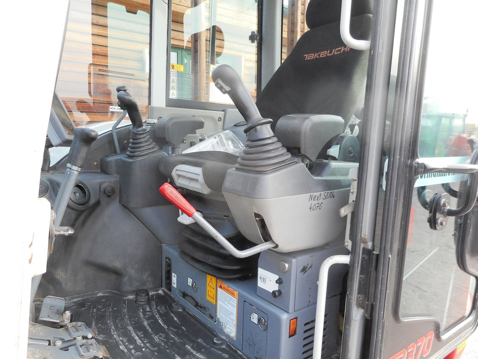 Minibagger типа Takeuchi TB 370 ( 6.710kg )  Vollausstattung und Neuzusta, Gebrauchtmaschine в St. Nikolai ob Draßling (Фотография 8)