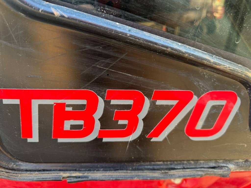 Minibagger du type Takeuchi TB 370, Gebrauchtmaschine en Doetinchem (Photo 8)