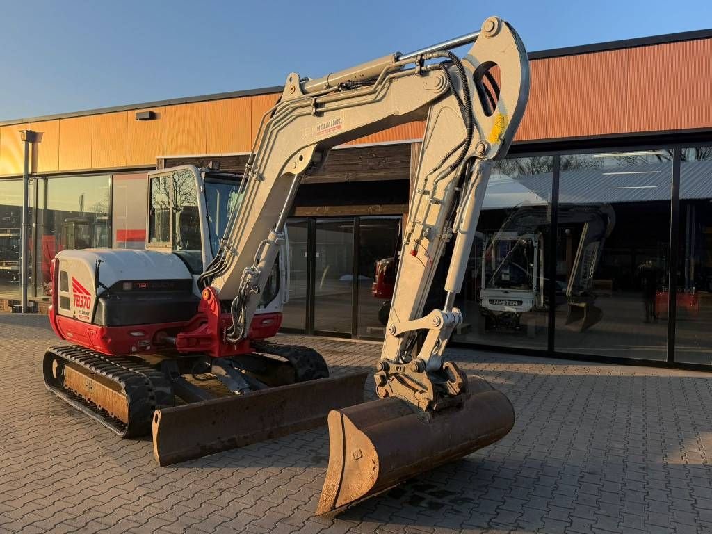 Minibagger du type Takeuchi TB 370, Gebrauchtmaschine en Doetinchem (Photo 10)