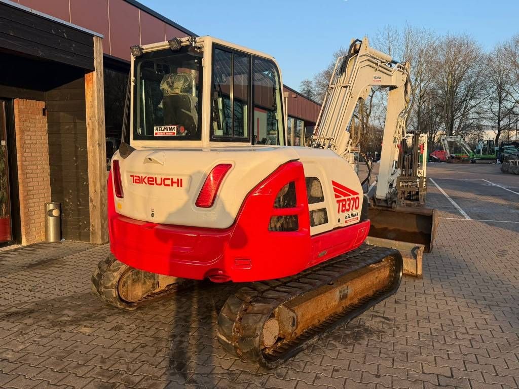 Minibagger du type Takeuchi TB 370, Gebrauchtmaschine en Doetinchem (Photo 11)