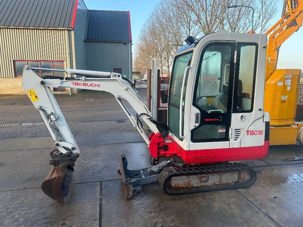 Minibagger от тип Takeuchi TB016 2013, Gebrauchtmaschine в Kockengen (Снимка 1)
