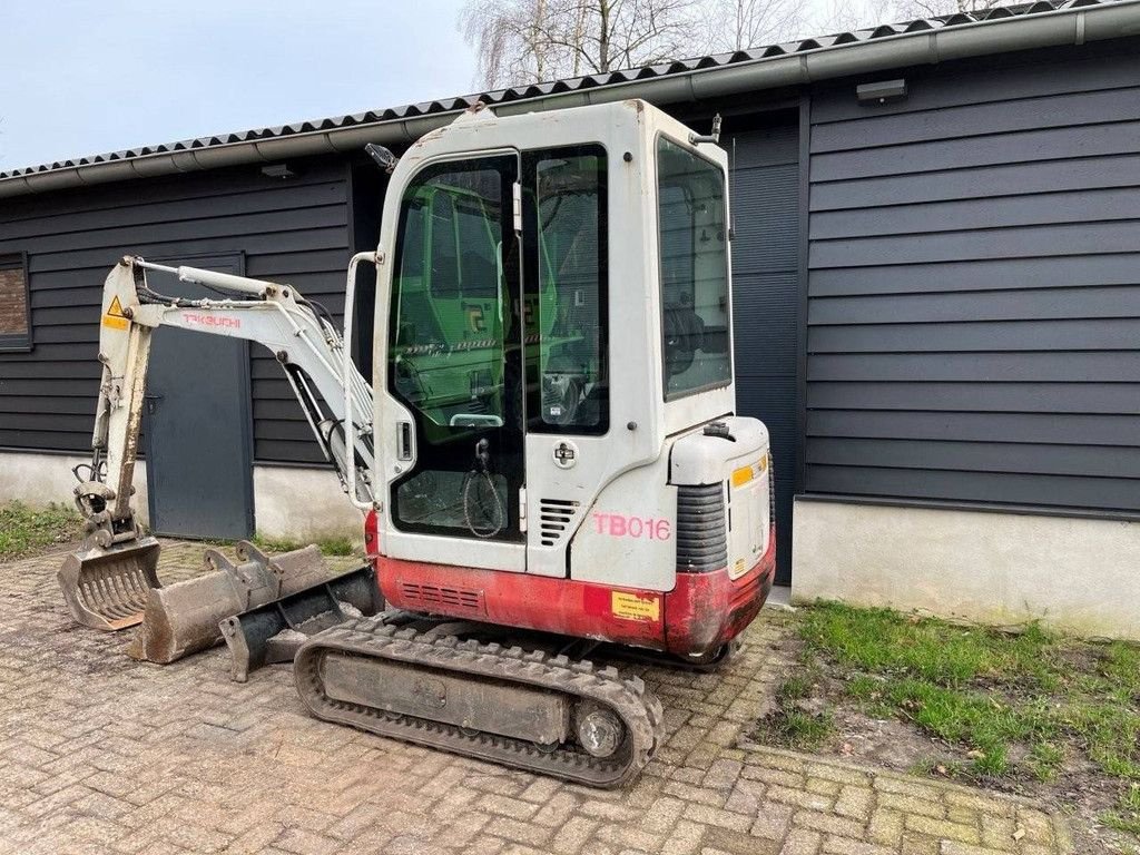 Minibagger tip Takeuchi TB016, Gebrauchtmaschine in Antwerpen (Poză 3)