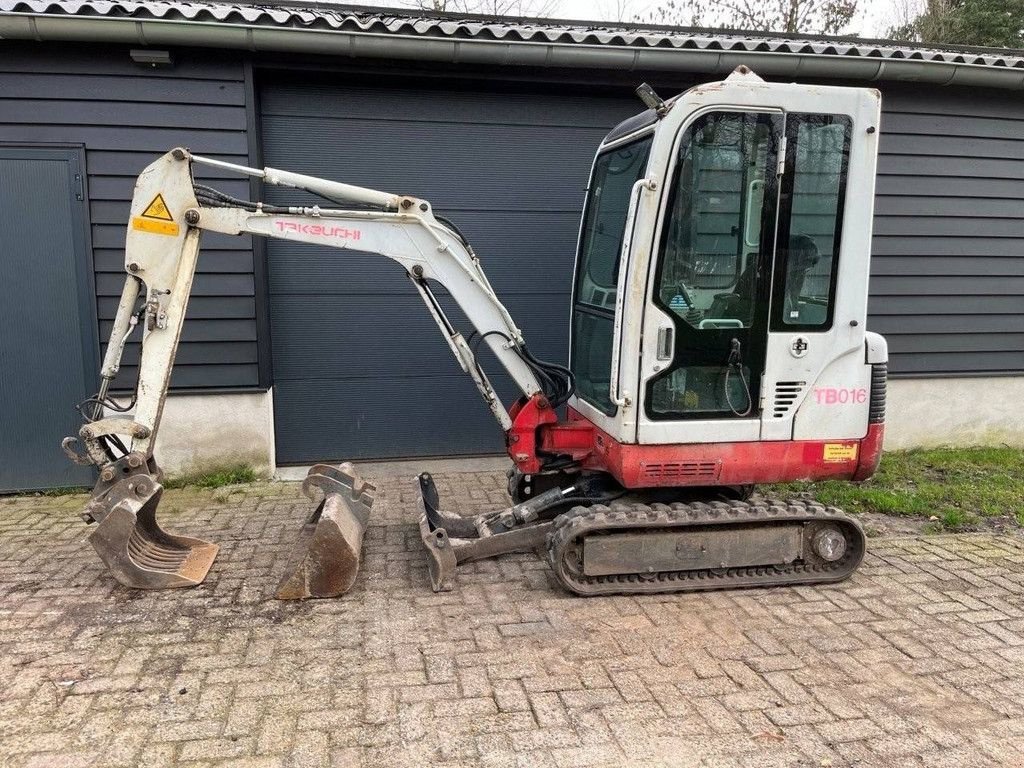 Minibagger tip Takeuchi TB016, Gebrauchtmaschine in Antwerpen (Poză 1)