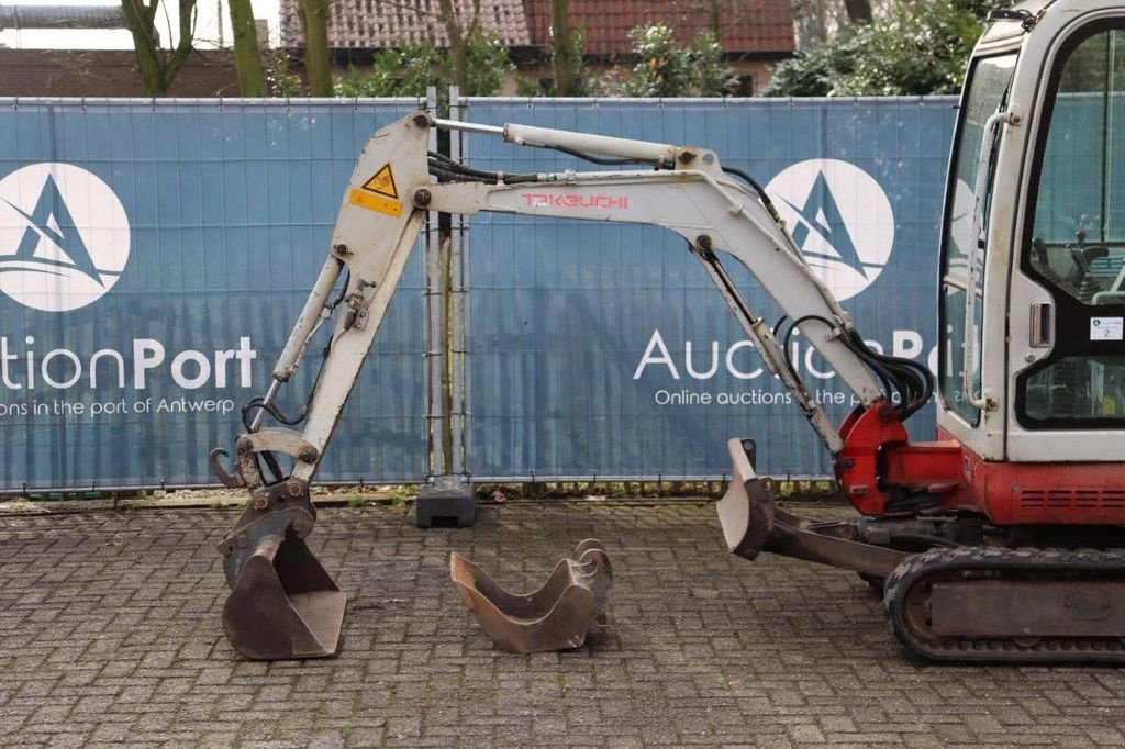 Minibagger типа Takeuchi TB016, Gebrauchtmaschine в Antwerpen (Фотография 10)