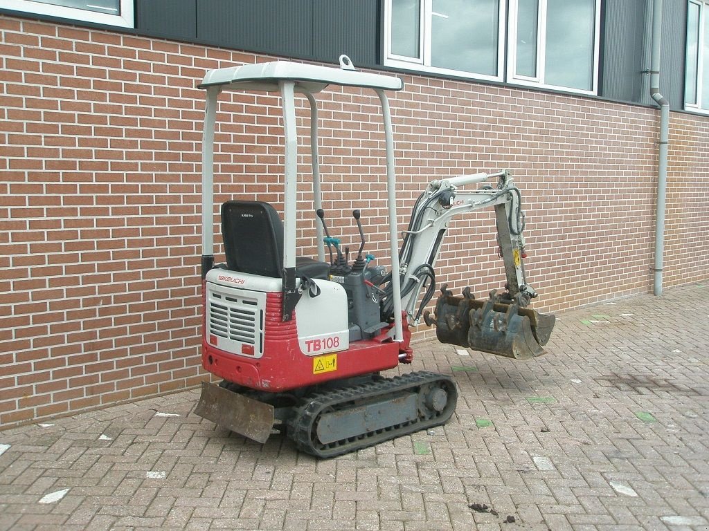 Minibagger tip Takeuchi TB108, Gebrauchtmaschine in Barneveld (Poză 5)