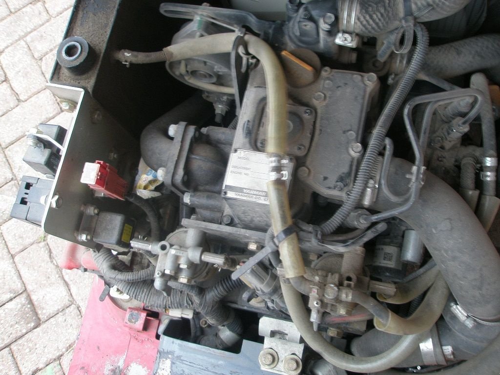 Minibagger tip Takeuchi TB108, Gebrauchtmaschine in Barneveld (Poză 4)