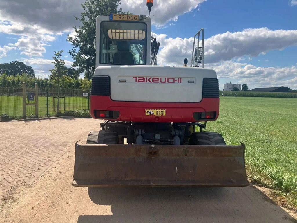 Minibagger typu Takeuchi TB175W Bandenkraan, Gebrauchtmaschine v Lunteren (Obrázek 4)