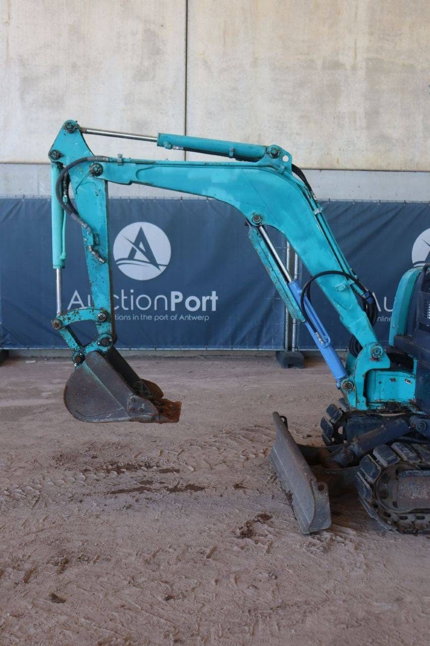 Minibagger типа Takeuchi TB20R, Gebrauchtmaschine в Antwerpen (Фотография 11)