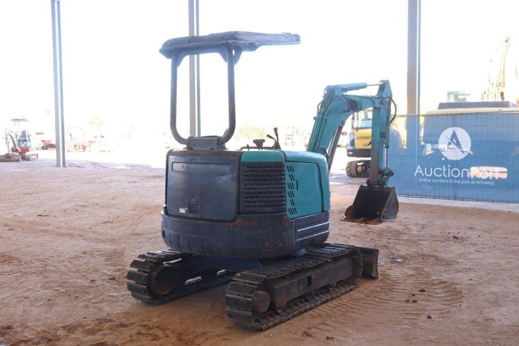 Minibagger типа Takeuchi TB20R, Gebrauchtmaschine в Antwerpen (Фотография 7)