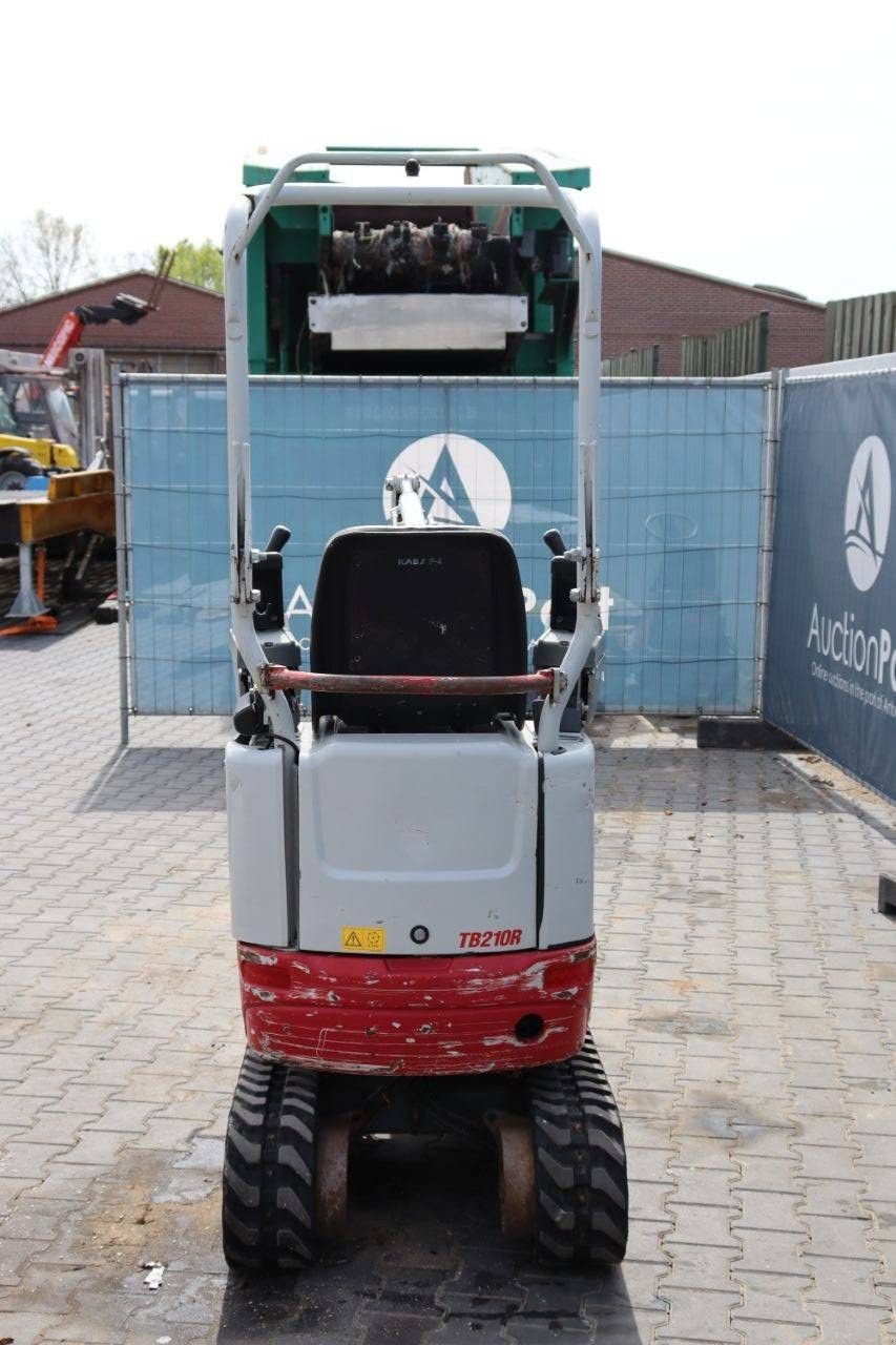 Minibagger типа Takeuchi TB210R, Gebrauchtmaschine в Antwerpen (Фотография 5)