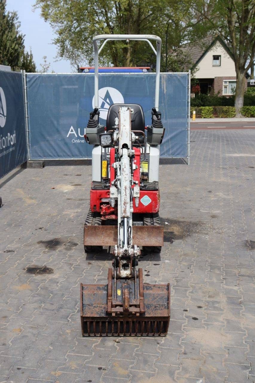 Minibagger типа Takeuchi TB210R, Gebrauchtmaschine в Antwerpen (Фотография 9)