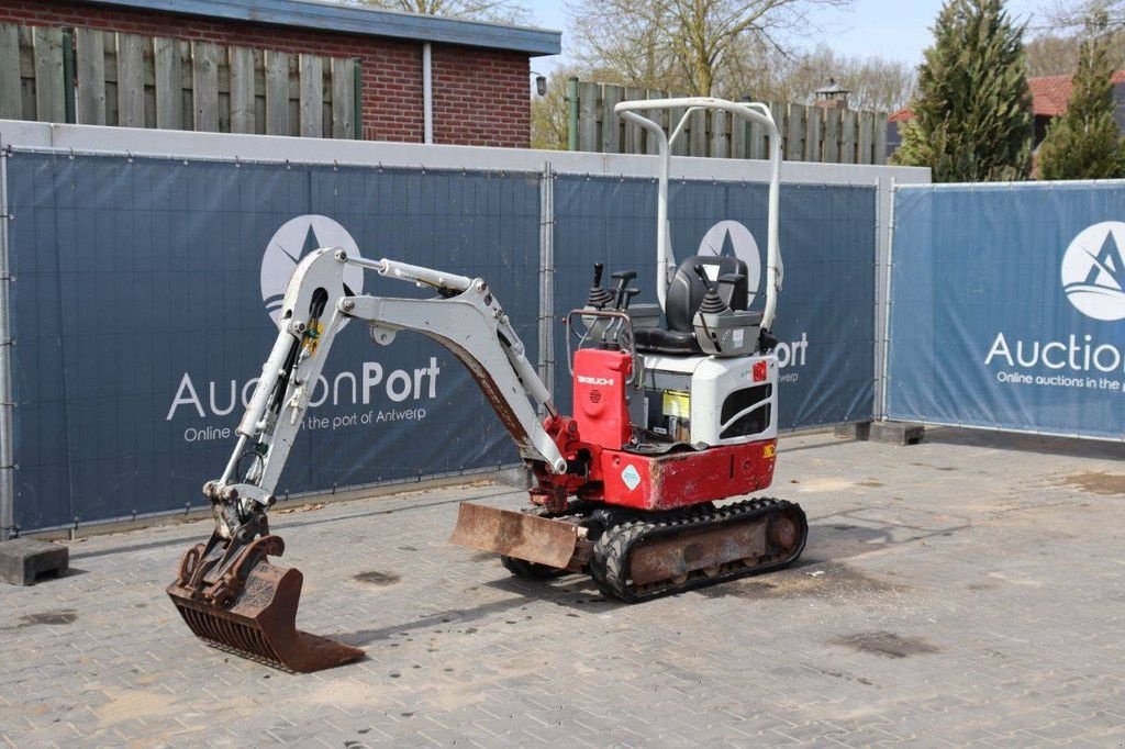 Minibagger типа Takeuchi TB210R, Gebrauchtmaschine в Antwerpen (Фотография 10)