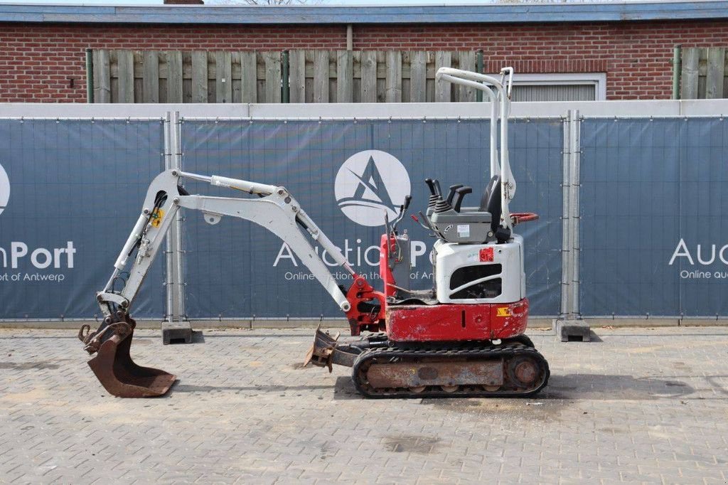 Minibagger типа Takeuchi TB210R, Gebrauchtmaschine в Antwerpen (Фотография 2)