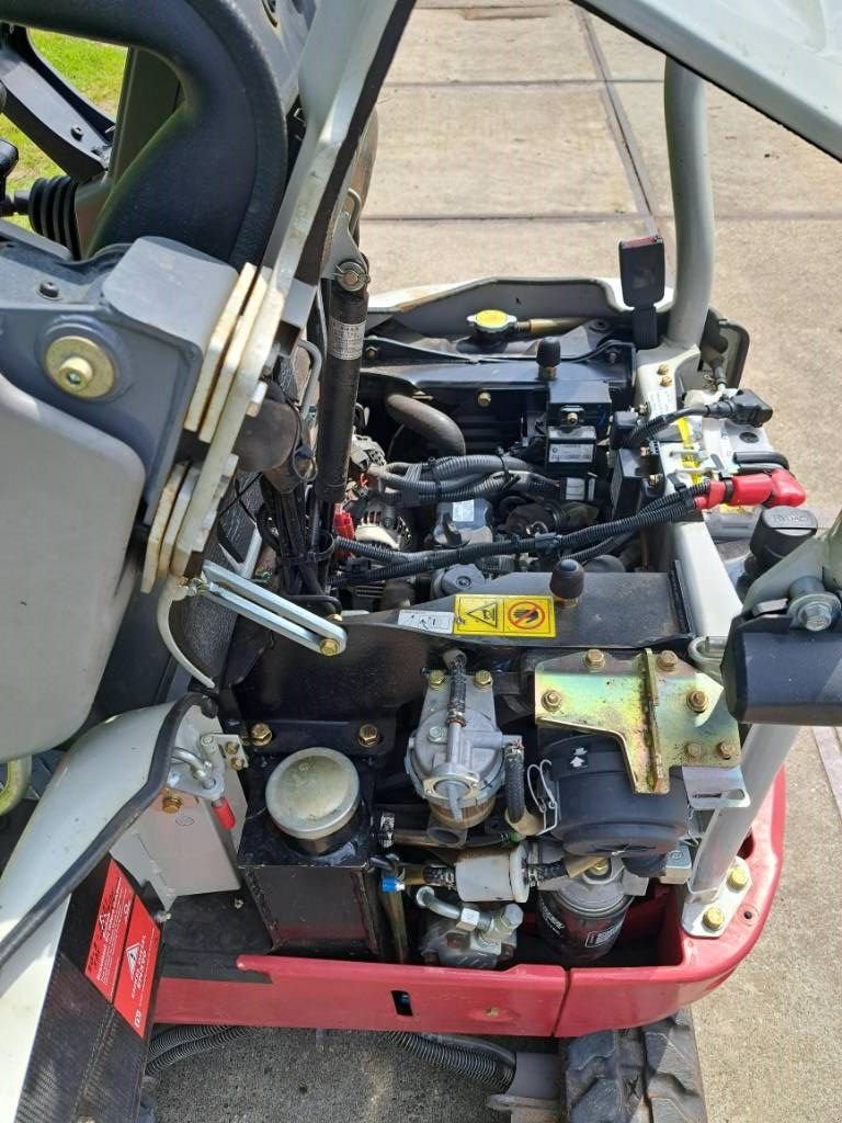 Minibagger des Typs Takeuchi TB210R, Gebrauchtmaschine in Almelo (Bild 11)