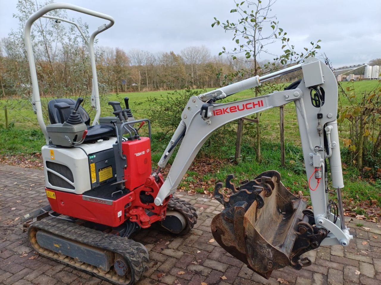 Minibagger типа Takeuchi TB210R, Gebrauchtmaschine в Terschuur (Фотография 5)